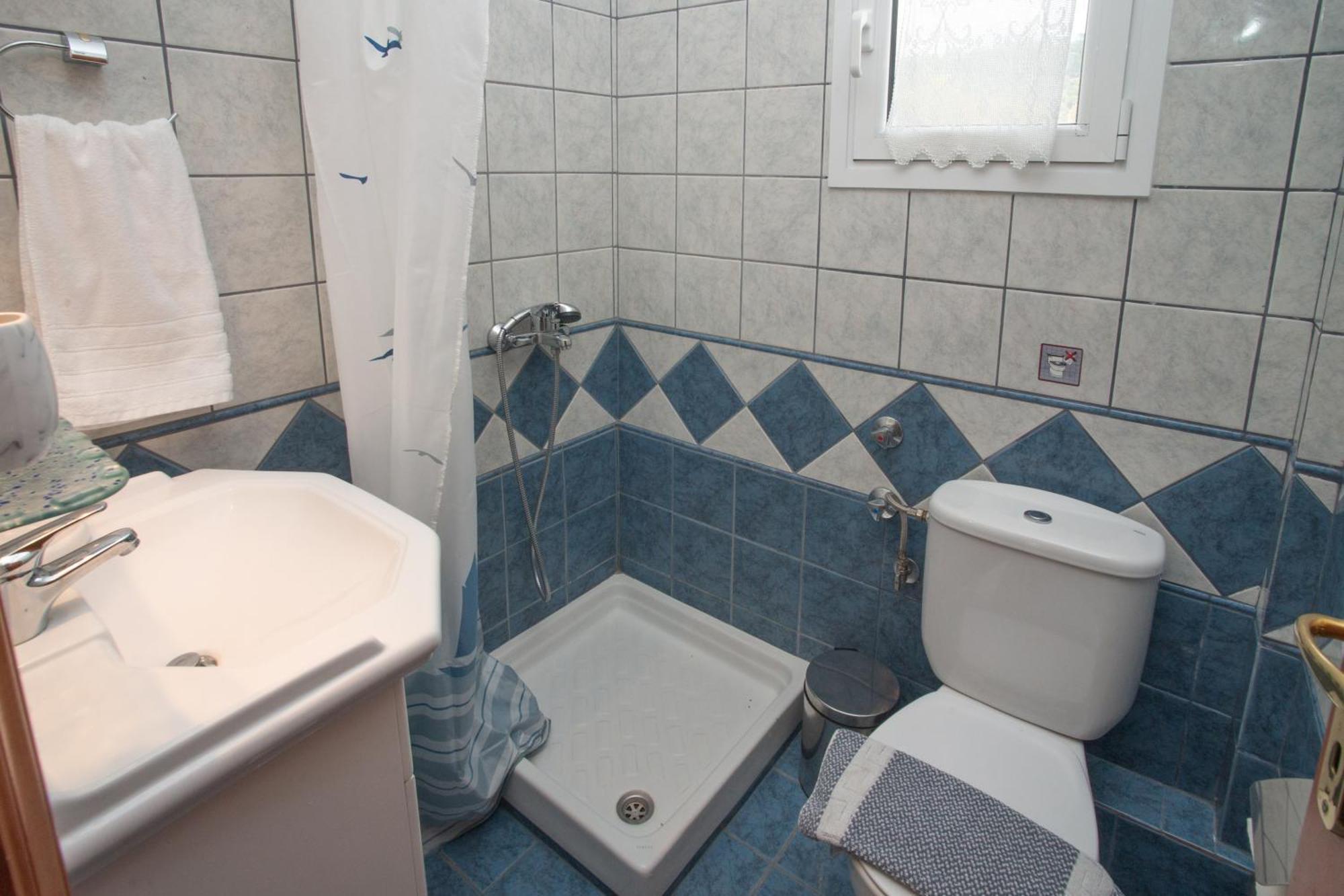 Private 6-Bdrm Villa With Garden 150M To Beach Paradíszosz Kültér fotó